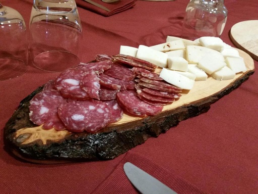 CHORIZO Y QUESO